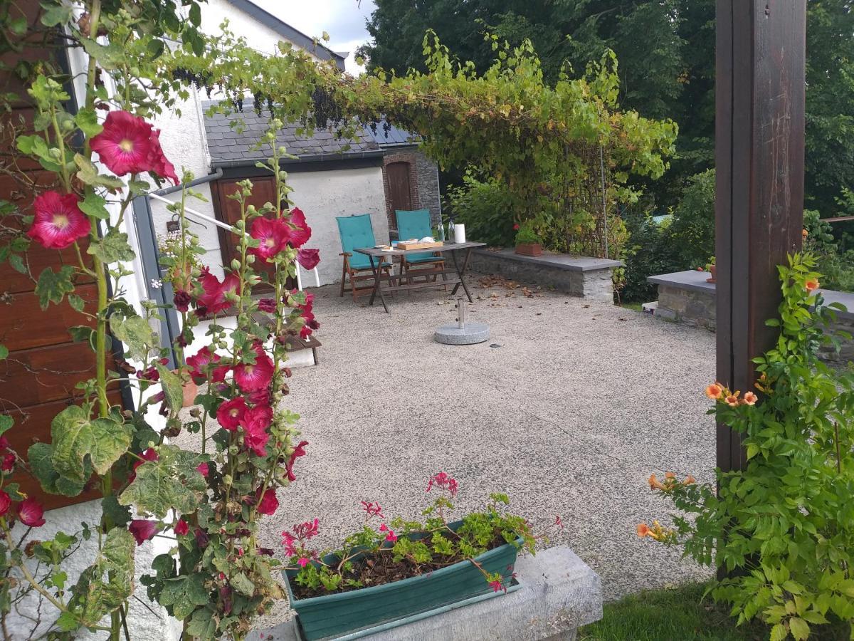 Bertogne Gite L'Ecole De Ma Mereヴィラ エクステリア 写真